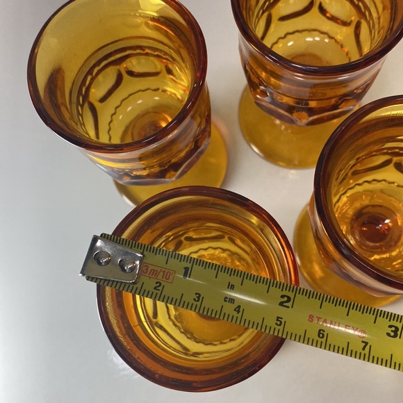 Amber Indiana Glass Kings Crown glassware x 4 - Picture 6 of 8